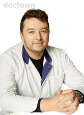 Шустов Александр Дмитриевич
